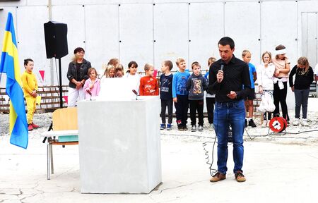 Ravnatelj OŠ Davorina Jenka Cerklje Boštjan Mohorič je zadovoljen s potekom del